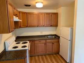 2540 Benvenue LLC - Photo 1 of 1