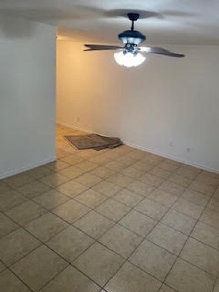 1030 Kight - Photo 3 of 8