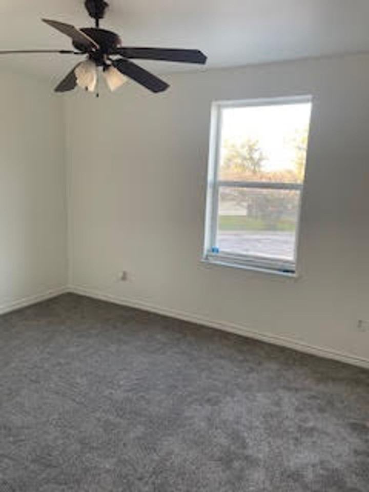 1030 Kight - Photo 6 of 8