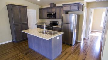 featured image of 950 N 5th St #B