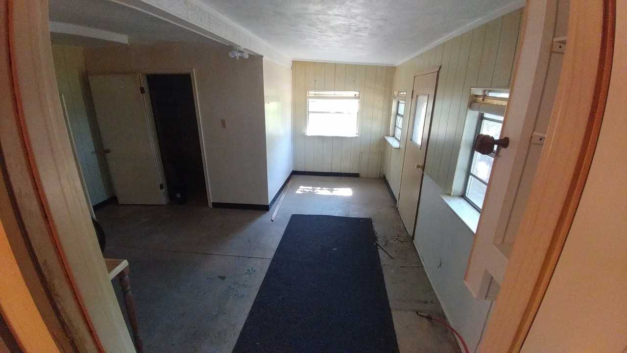 1123 Mitchell Rd - Photo 7 of 7