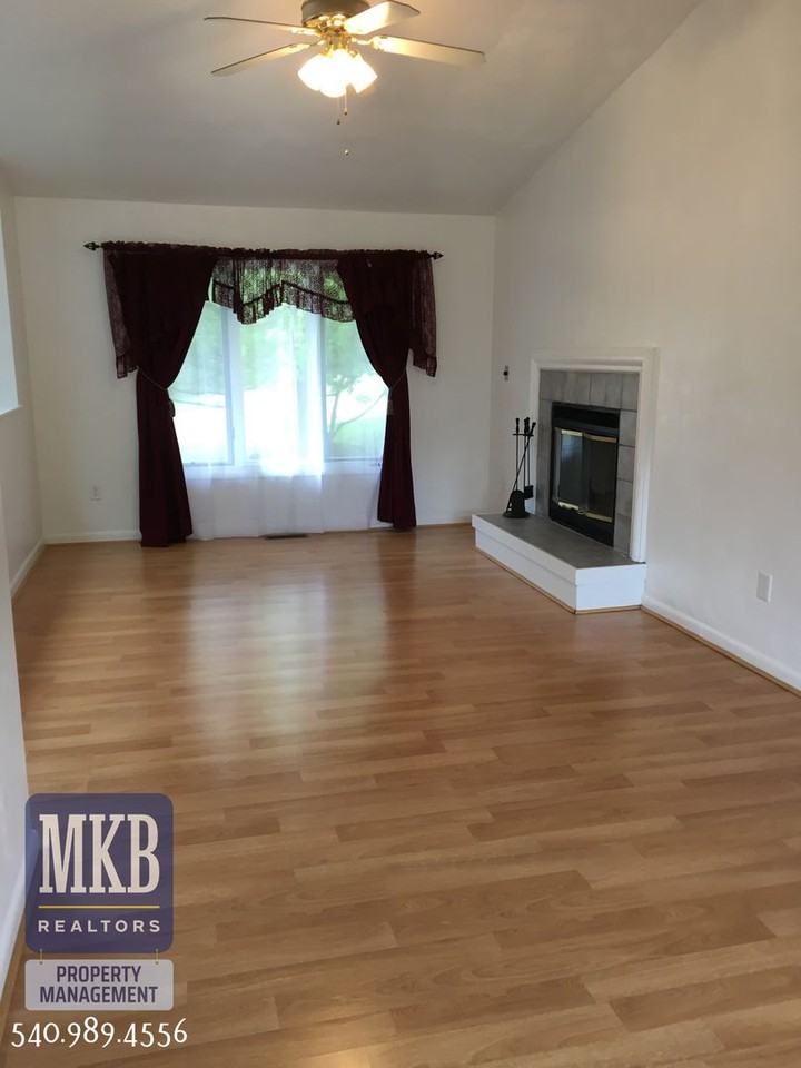 7847 Forest Edge Dr - Photo 5 of 22