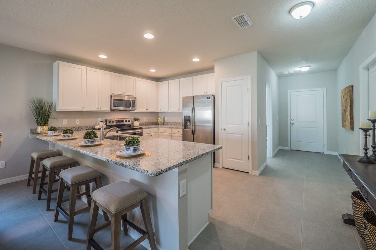 1701 Pilchard Dr - Photo 4 of 26