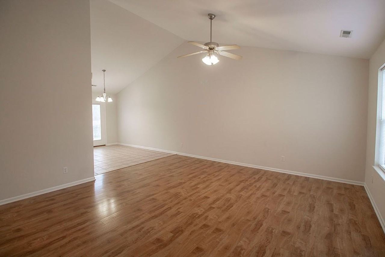 1920 Harmony St - Photo 3 of 35