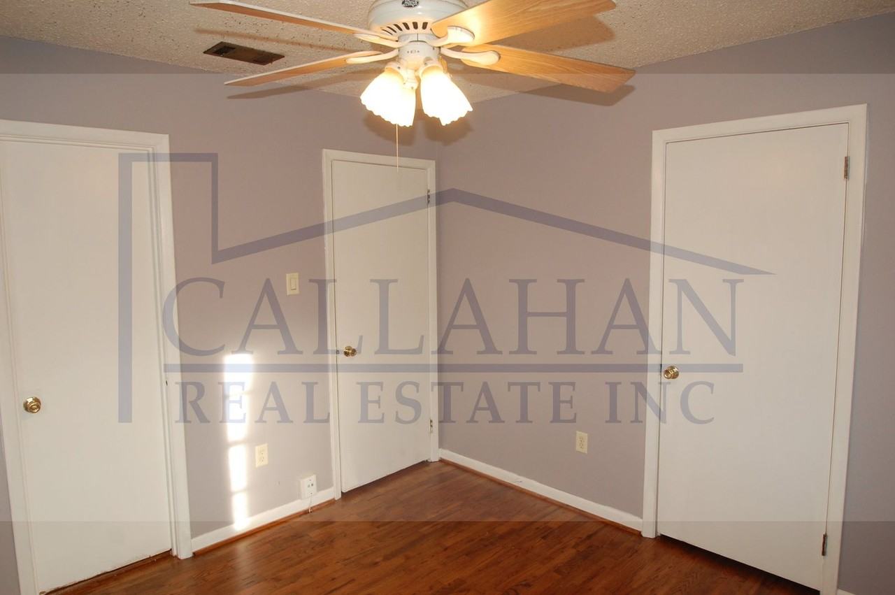 7818 Pinto Trl - Photo 5 of 23