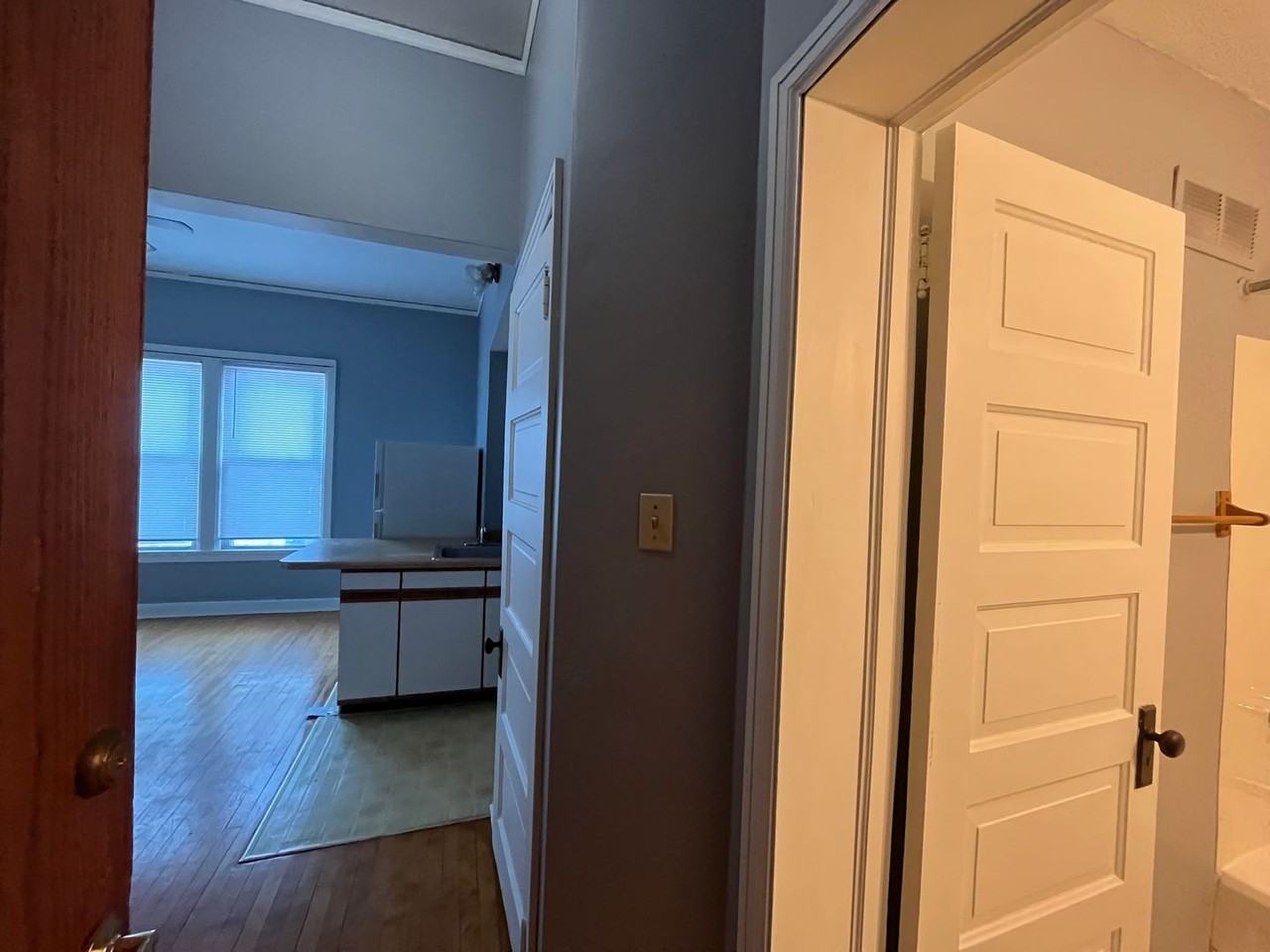 1830 N. Oakland Ave. - Photo 2 of 16
