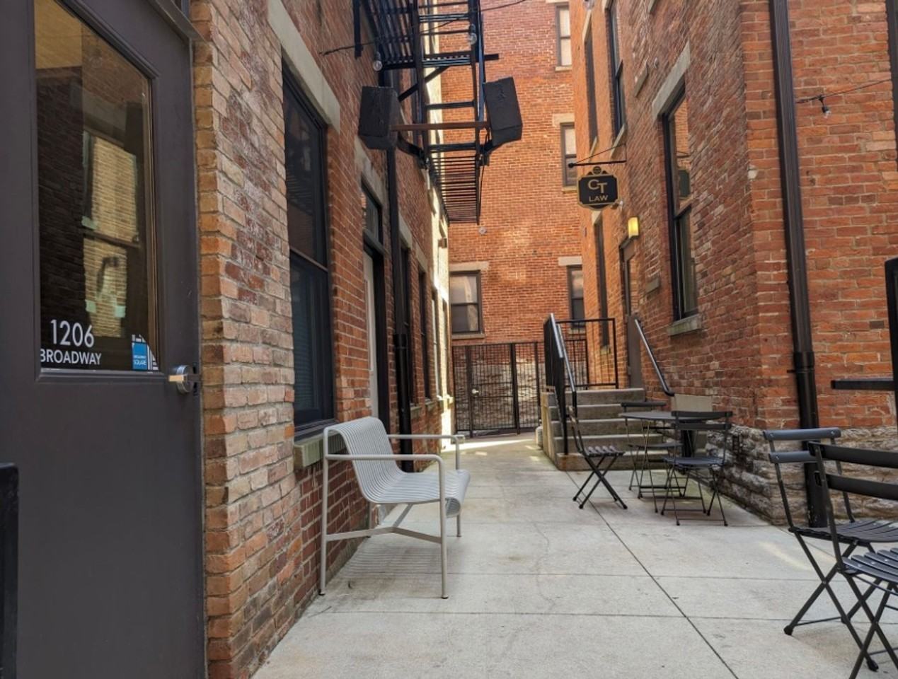 1206 Broadway - Photo 2 of 6