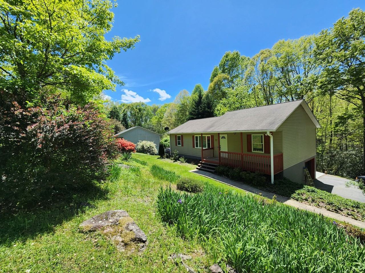 109 Hunters View Dr - Photo 5 of 29