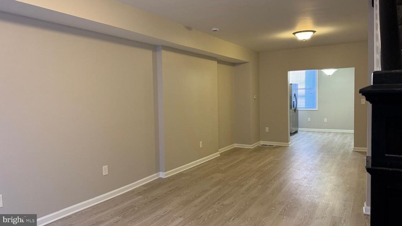 2707 Mura St - Photo 6 of 12