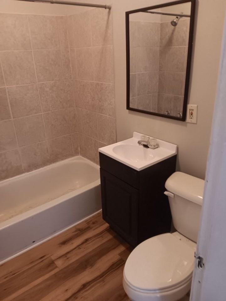 519 S 18th St - Photo 3 of 3