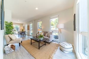 featured image of 5166 Se Division St