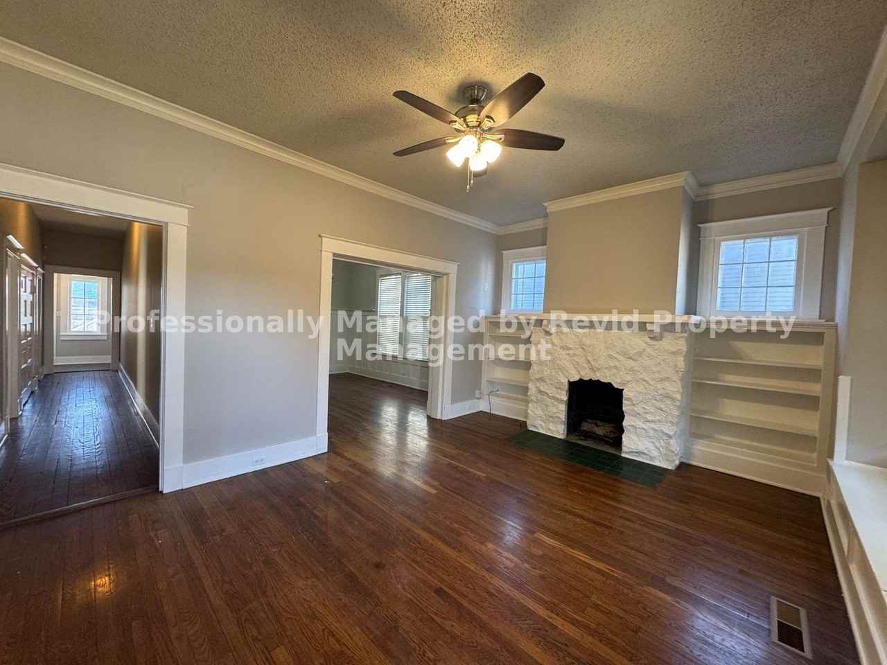 77 N Tucker St - Photo 3 of 24