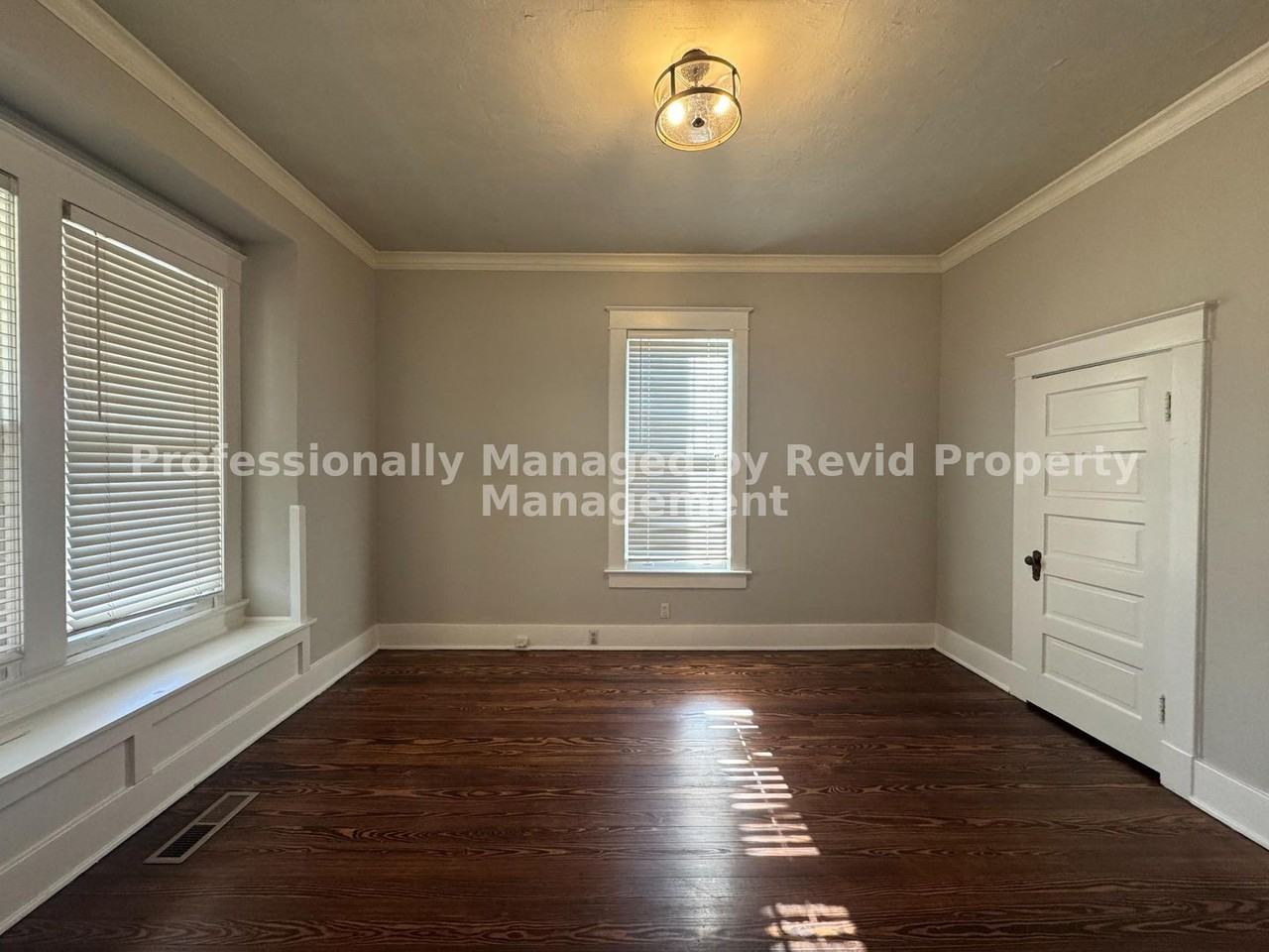77 N Tucker St - Photo 6 of 24