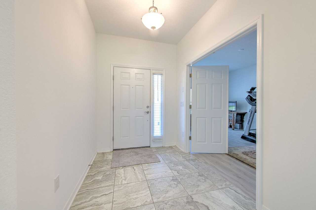13329 Sage Hollow Ave - Photo 4 of 37