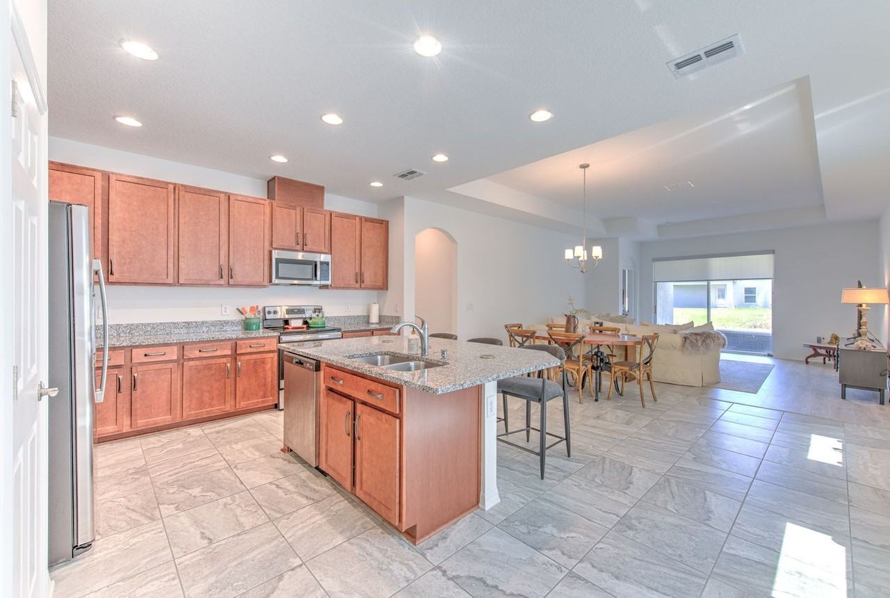 13329 Sage Hollow Ave - Photo 7 of 37