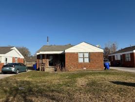 1023 Arkansas St - Photo 1 of 1