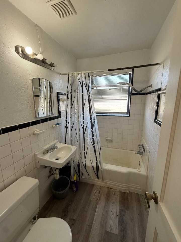 1023 Arkansas St - Photo 6 of 6