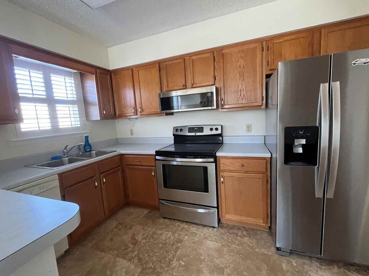 829 Tara Trace Cir Sw - Photo 5 of 10