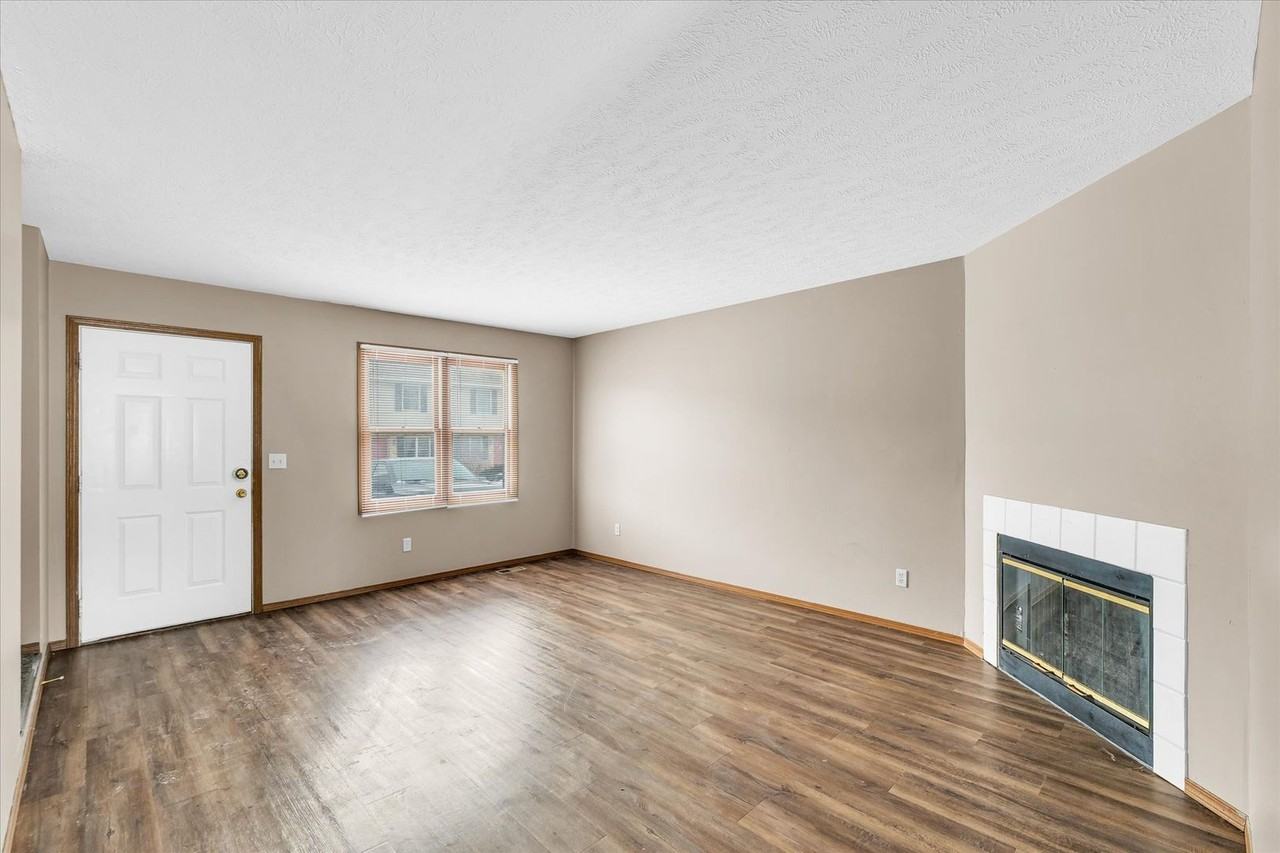 1413 N Hershey Rd - Photo 3 of 21