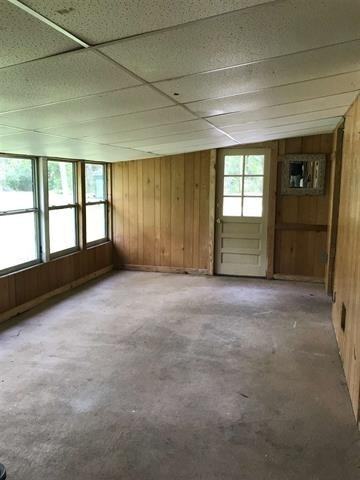 2400 Spring Creek Hwy - Photo 4 of 4