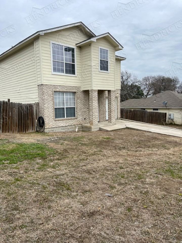 8819 Pensive - Photo 3 of 15