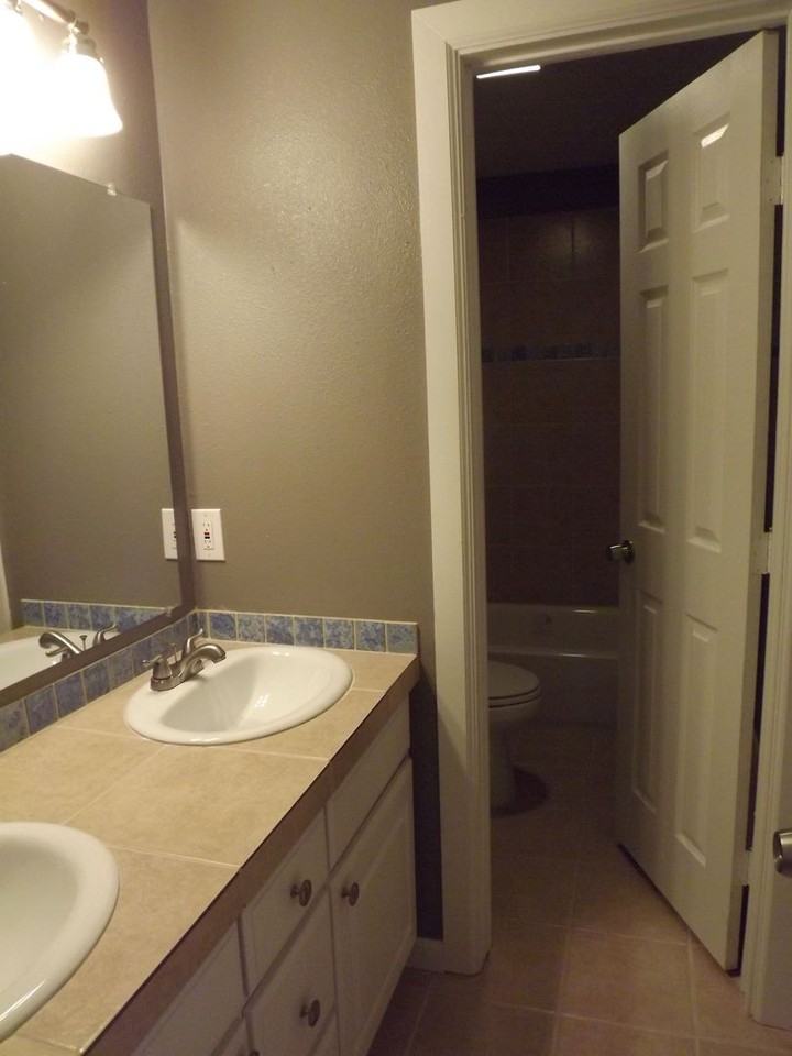 4406 18th Street - Photo 5 of 7