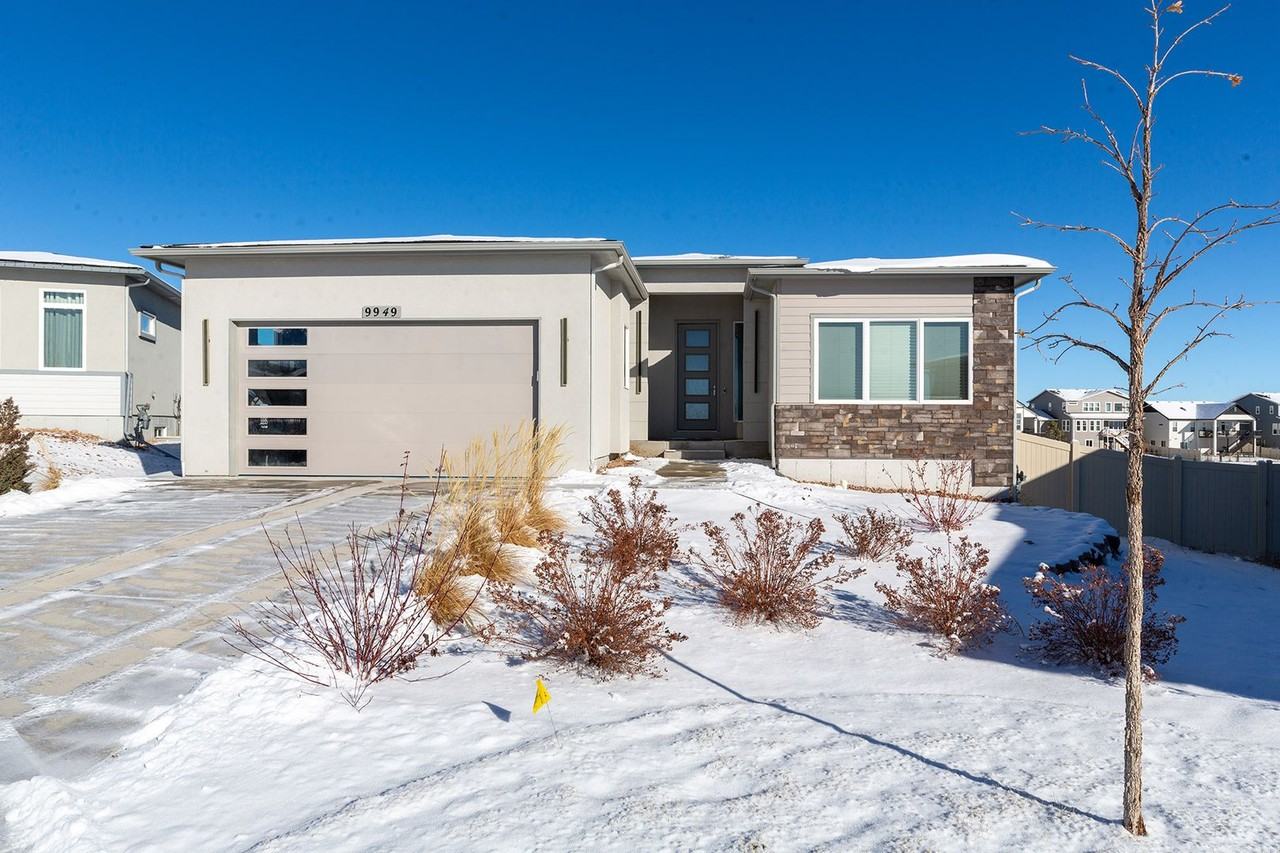 9949 Meridian Hills Trl - Photo 3 of 31