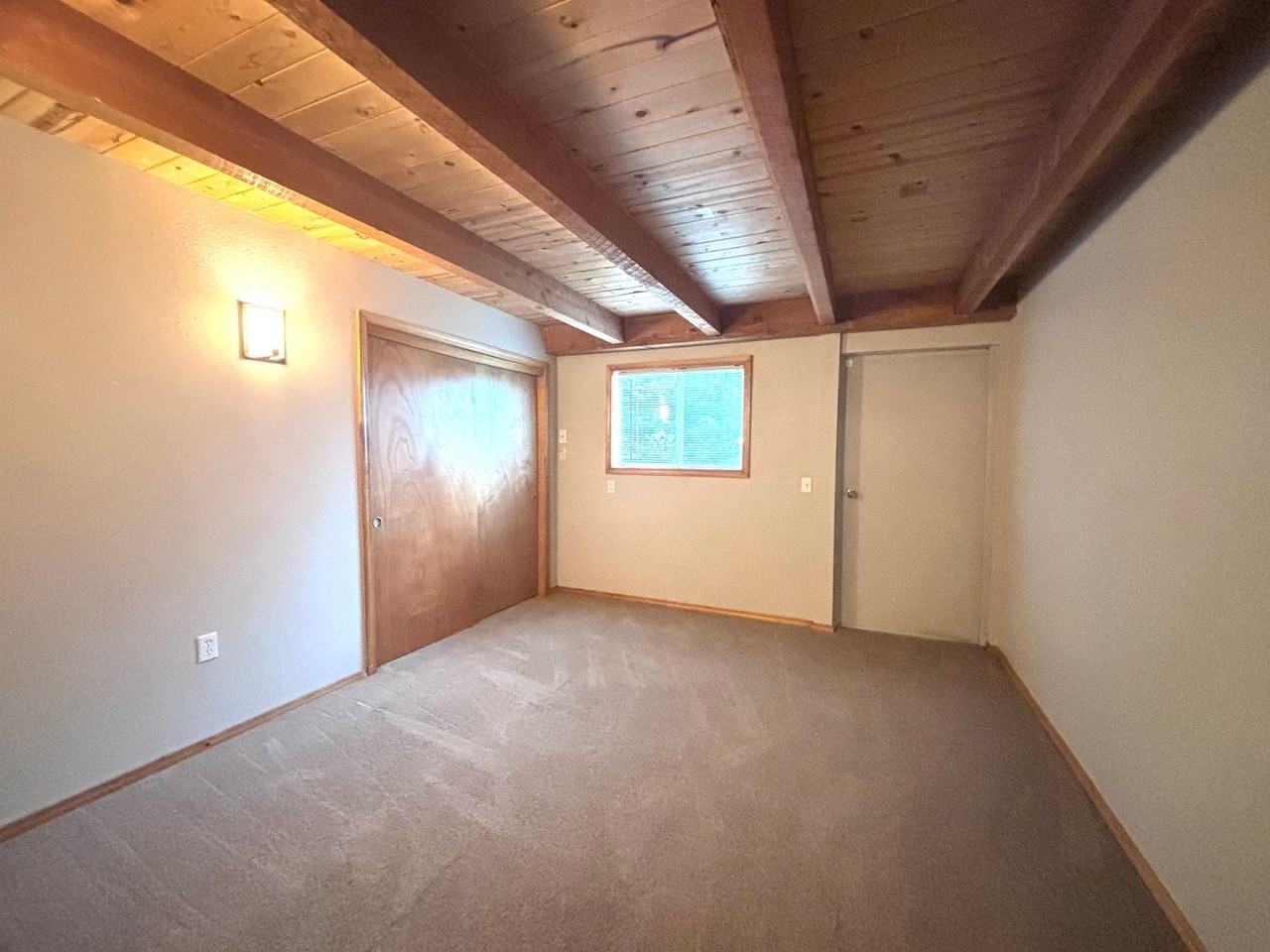 1420 Se Township Rd - Photo 7 of 16