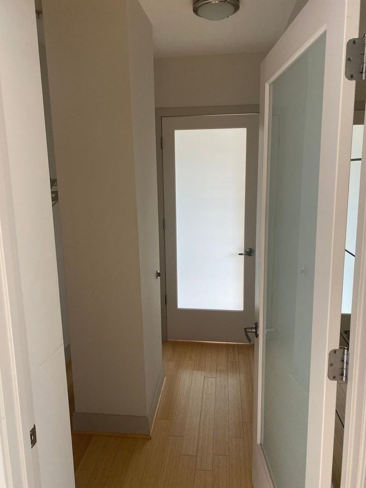 919 Florida Ave Nw - Photo 5 of 12