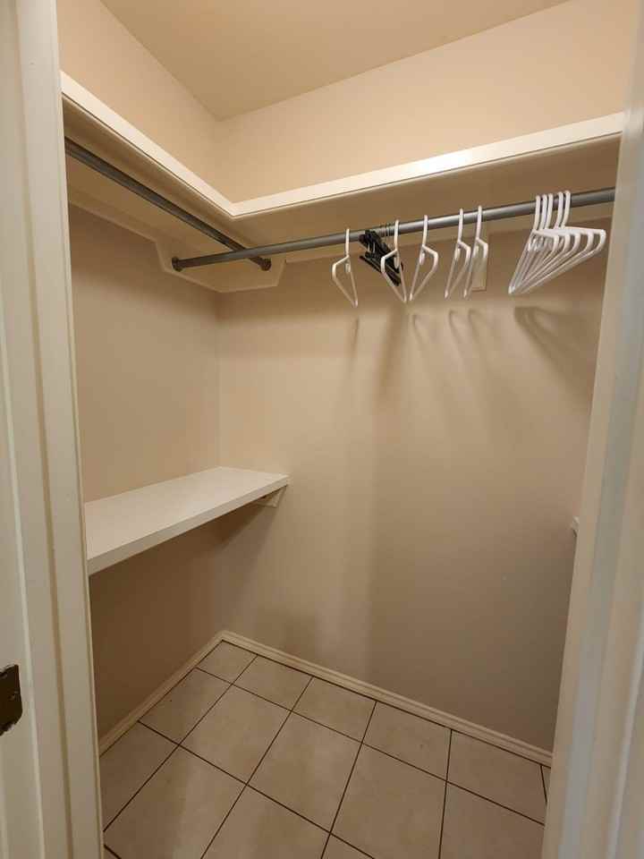 3810 W Sarah Evans #1 - Photo 6 of 11