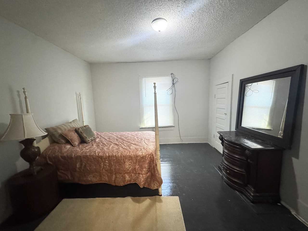 569 Colquitt St - Photo 6 of 16