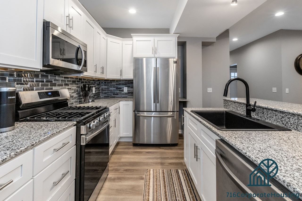 184 14th St - Photo 6 of 50