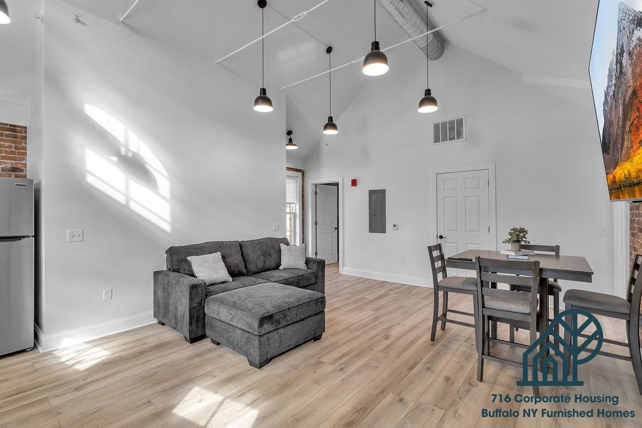 204 High St #1 - Photo 3 of 12