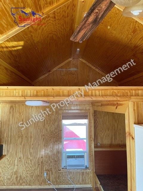 308 1/2 S Main St - Photo 3 of 6