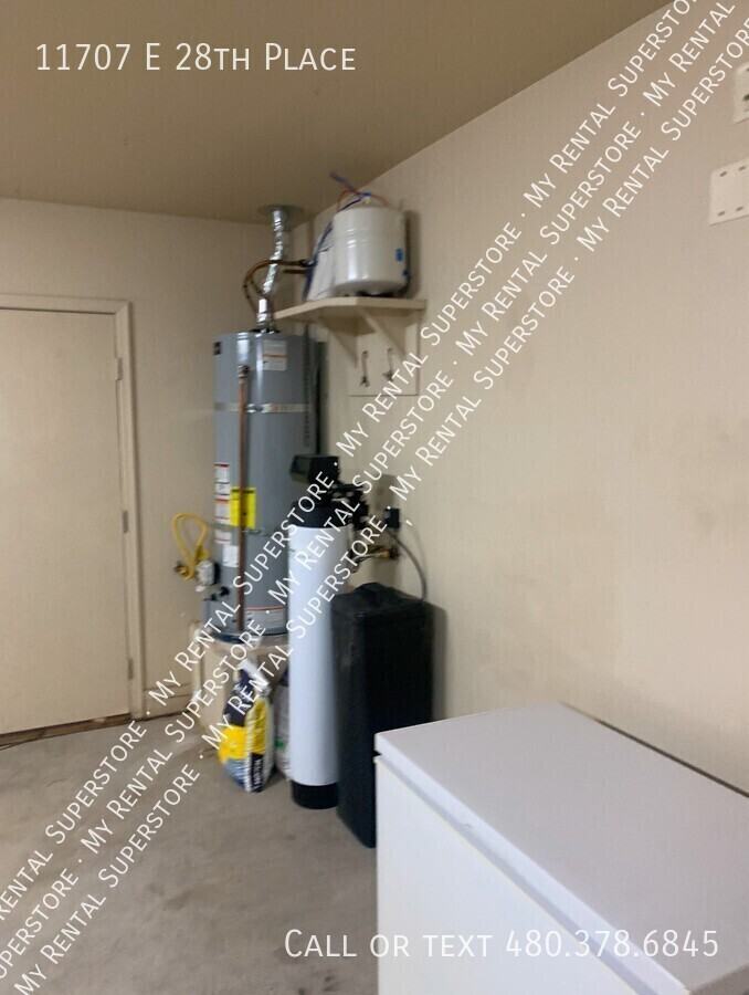 11707 E 28th Pl - Photo 4 of 15