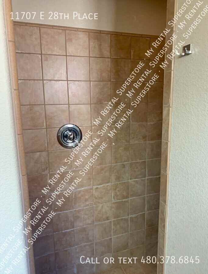 11707 E 28th Pl - Photo 7 of 15