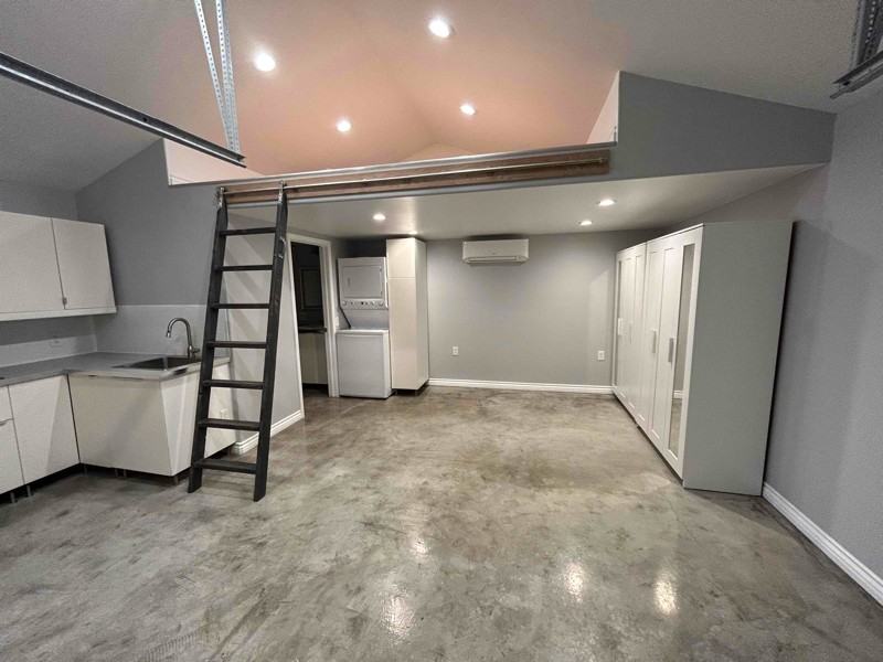 198 Madrona St - Photo 3 of 7