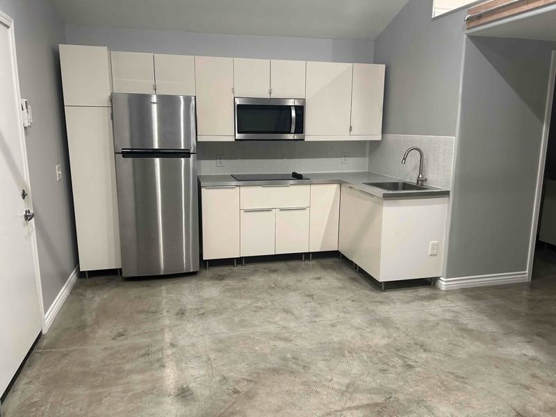 198 Madrona St - Photo 4 of 7