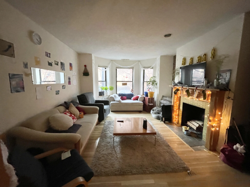 73 Gainsborough St #101 - Photo 3 of 11