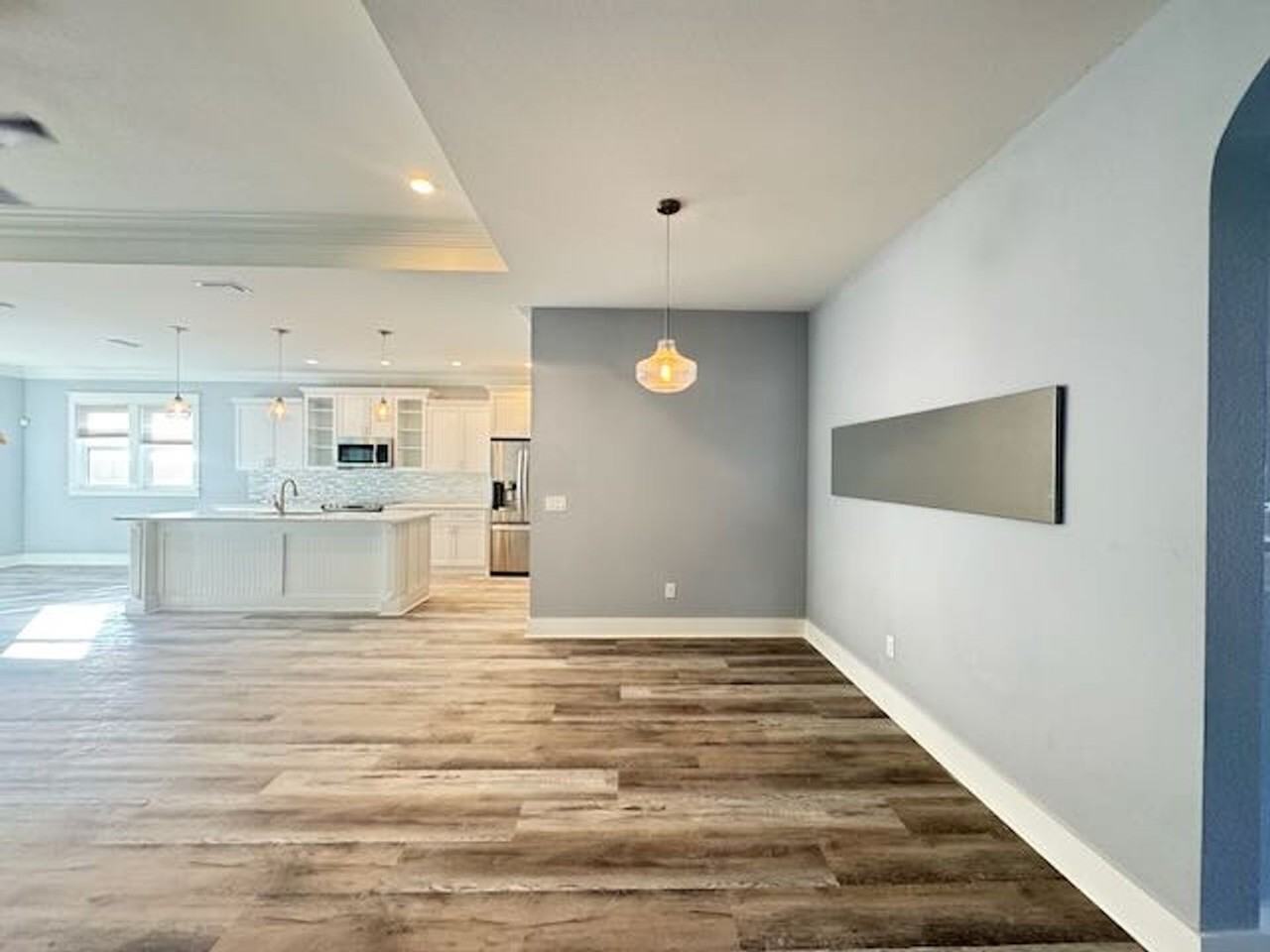 502 Palm Ave - Photo 4 of 32