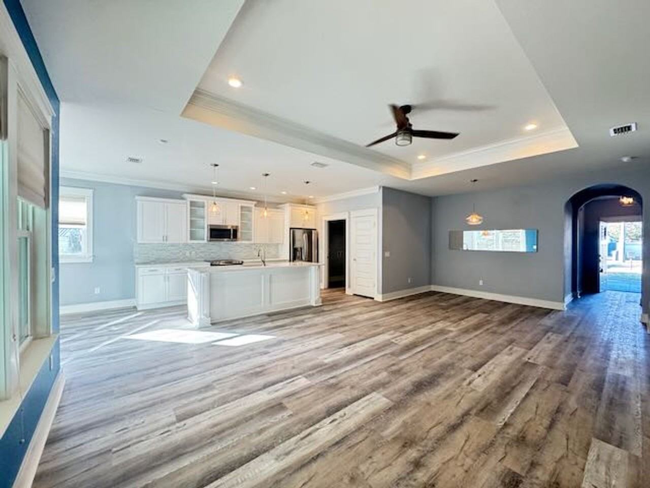 502 Palm Ave - Photo 5 of 32