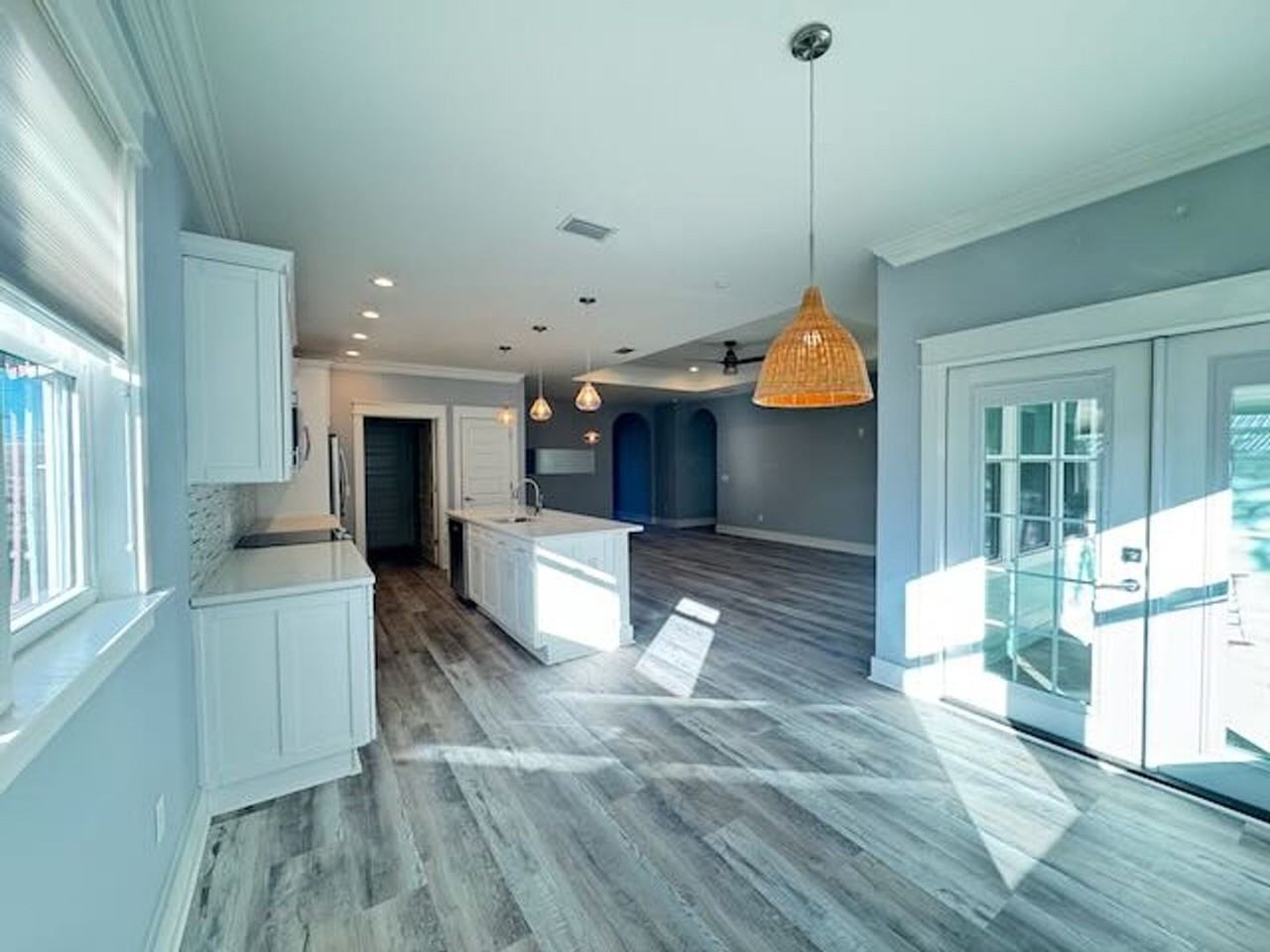 502 Palm Ave - Photo 6 of 32