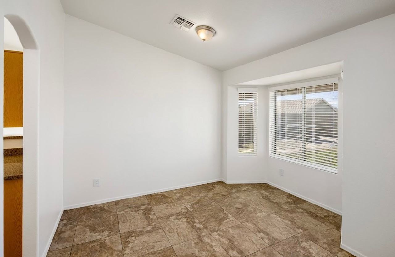3106 N Sea Pnes - Photo 3 of 18