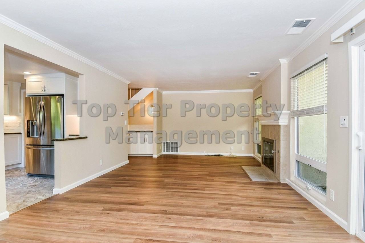 130 Northcreek Cir - Photo 6 of 25