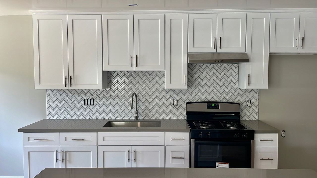 1107 Ojai Rd - Photo 3 of 7