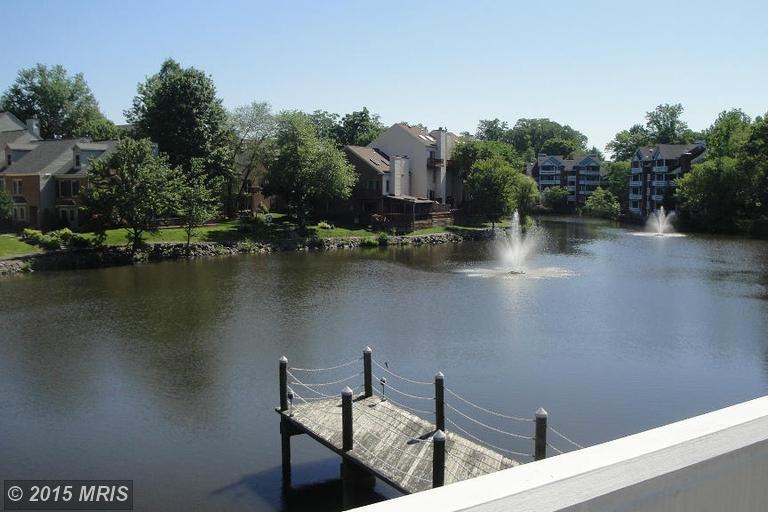 3152 Covewood Ct #F - Photo 2 of 18