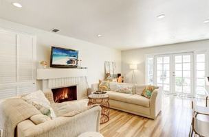 featured image of 2232 Vista Hogar #0