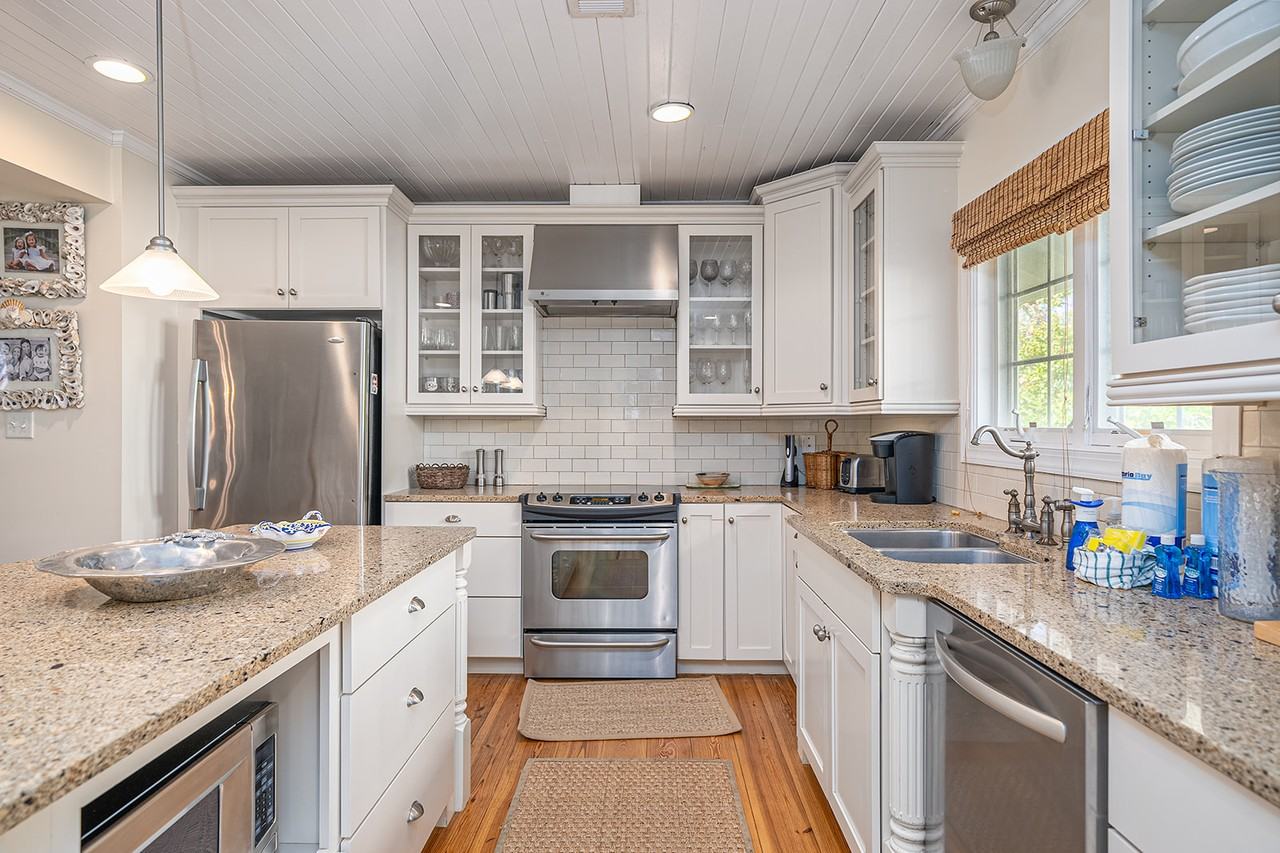 1701 Chatham Avenue #NA - Photo 6 of 28