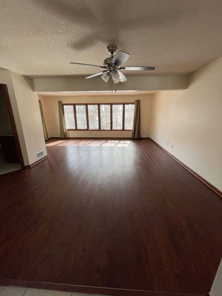 754 16th Ave N #754 - Photo 2 of 13