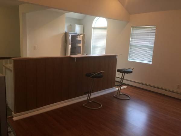 3 Locust Ave - Photo 3 of 20